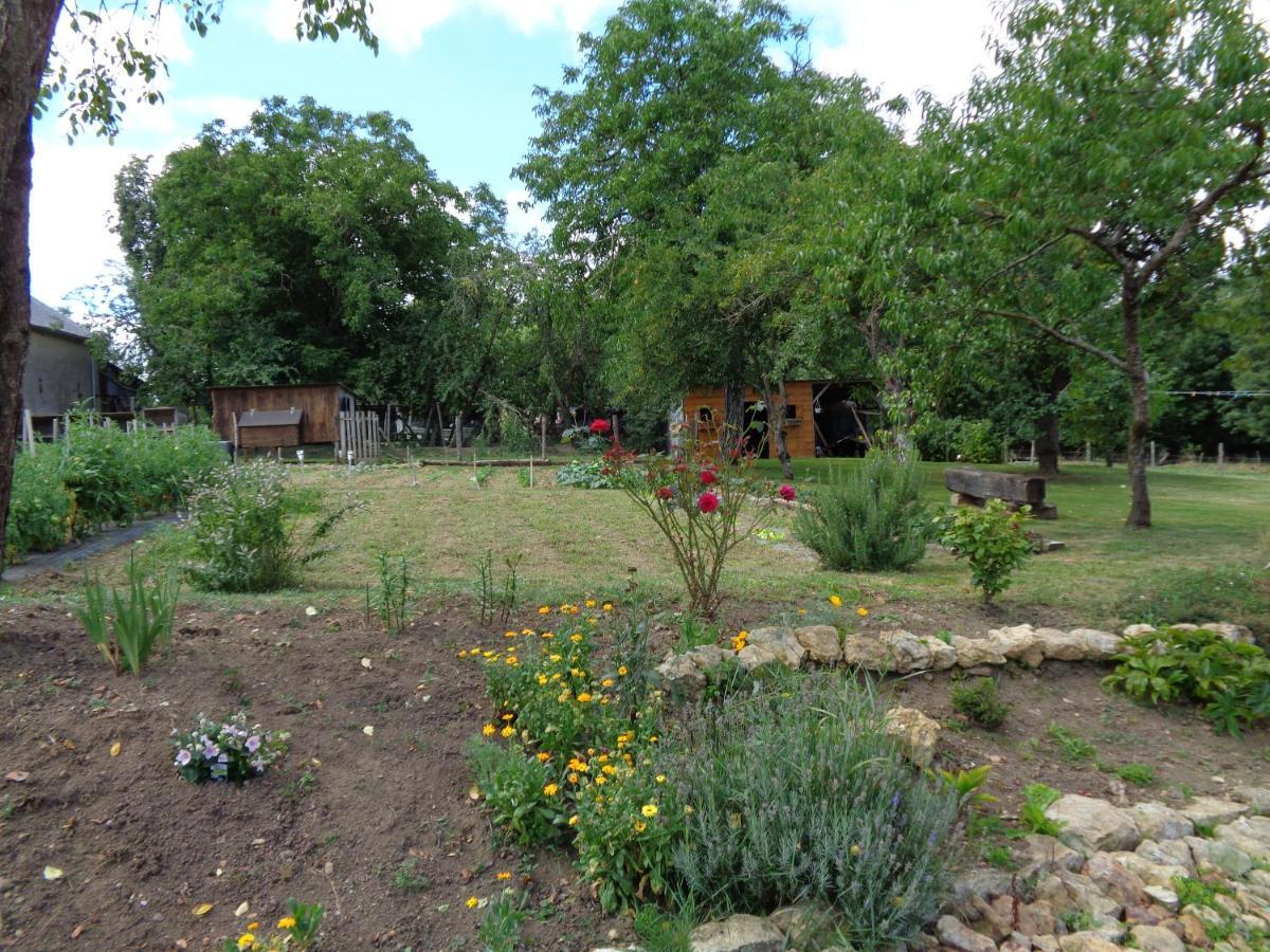 Bed and Breakfast Le Pre De La Rue Bouesse Екстер'єр фото