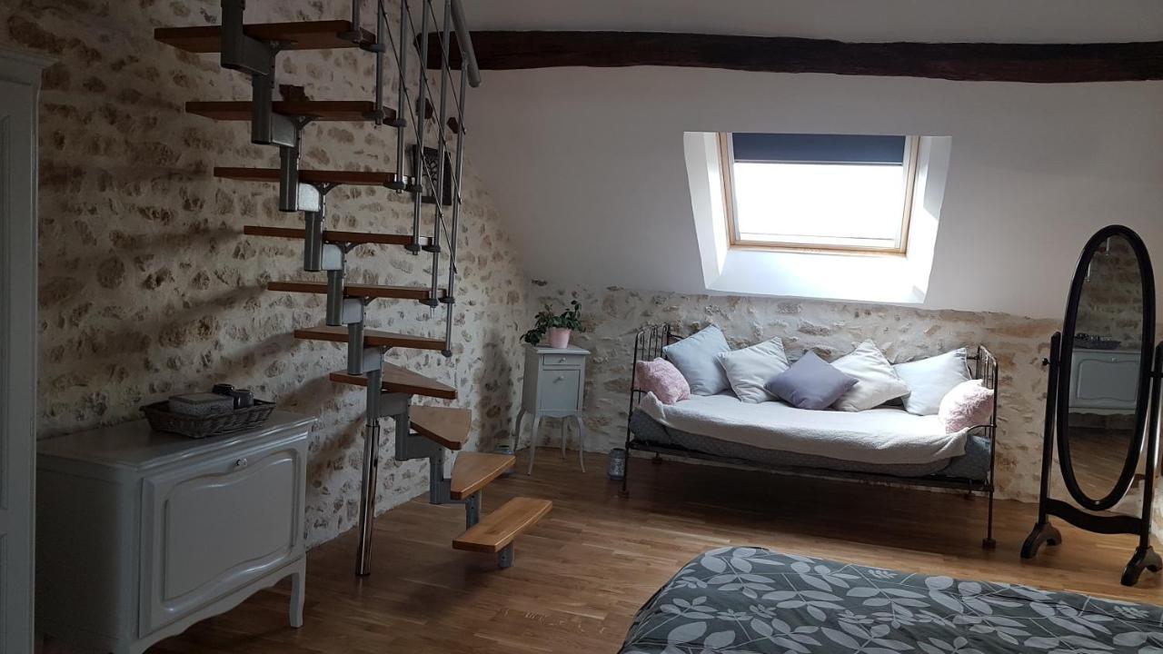 Bed and Breakfast Le Pre De La Rue Bouesse Екстер'єр фото