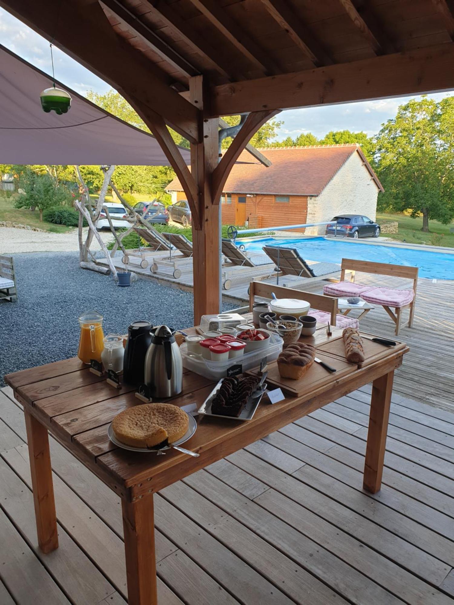 Bed and Breakfast Le Pre De La Rue Bouesse Екстер'єр фото